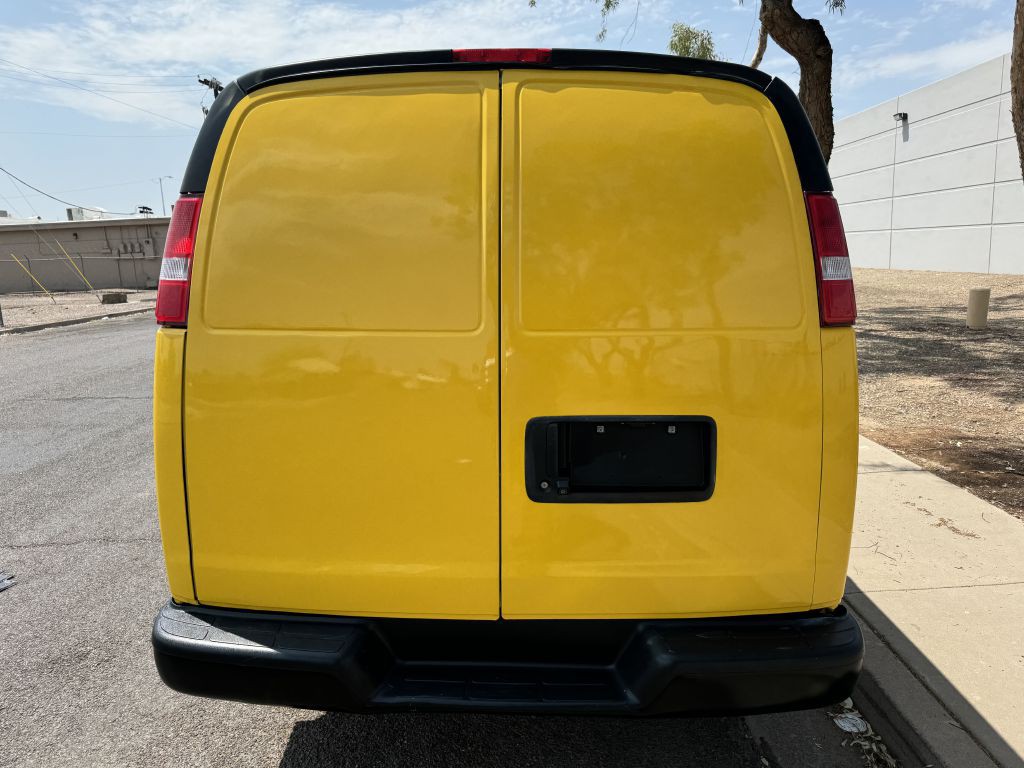 2020 Chevrolet Express Image 5