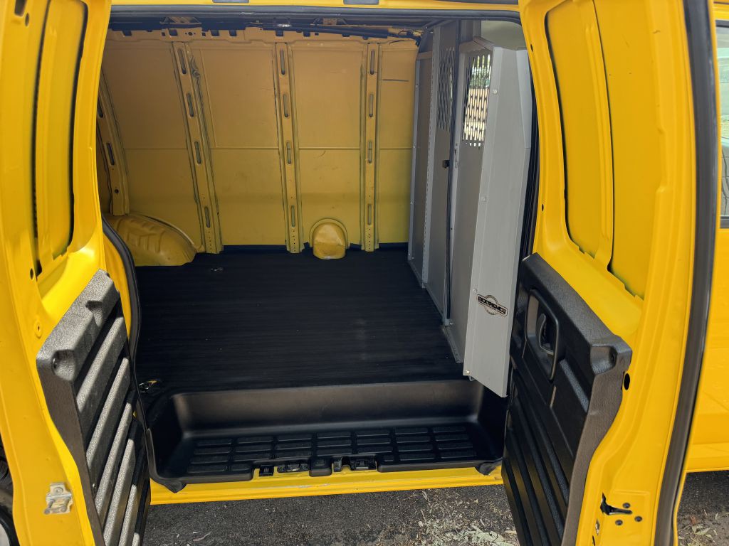 2020 Chevrolet Express Image 10