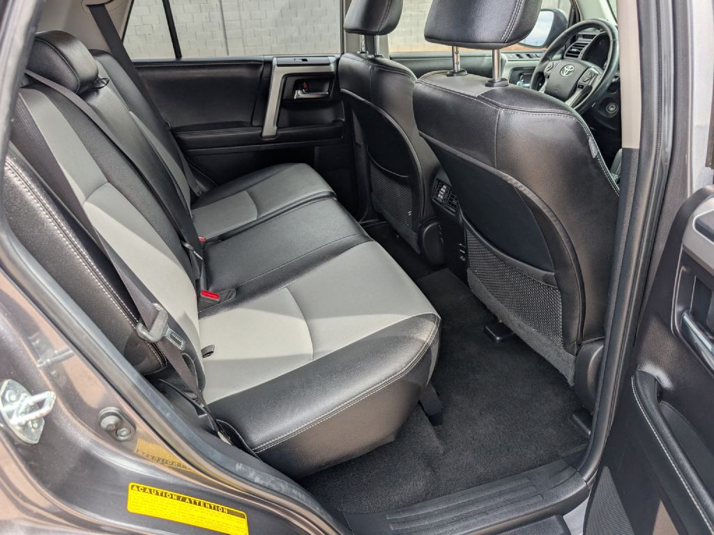 2014 Toyota 4Runner Image 15