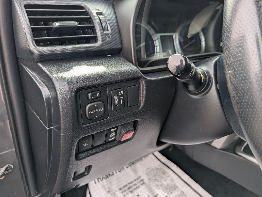 2014 Toyota 4Runner Image 24