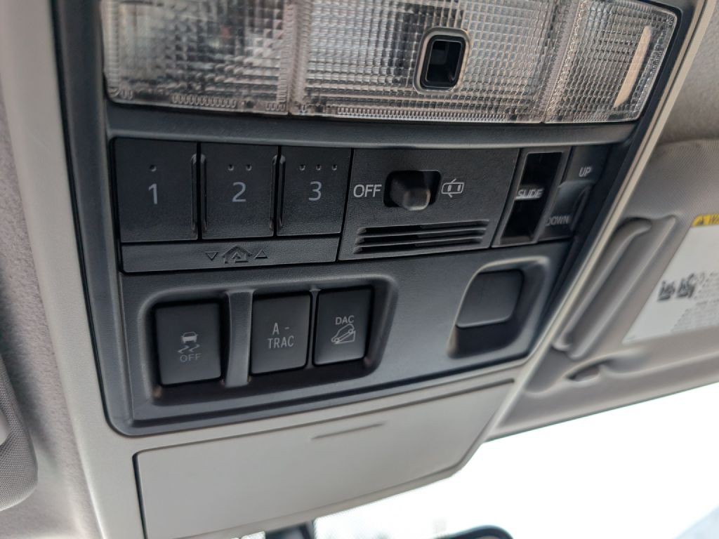 2014 Toyota 4Runner Image 27