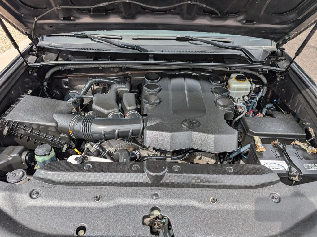 2014 Toyota 4Runner Image 30