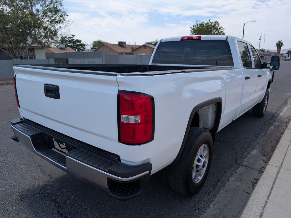 2018 GMC Sierra 2500 Image 4
