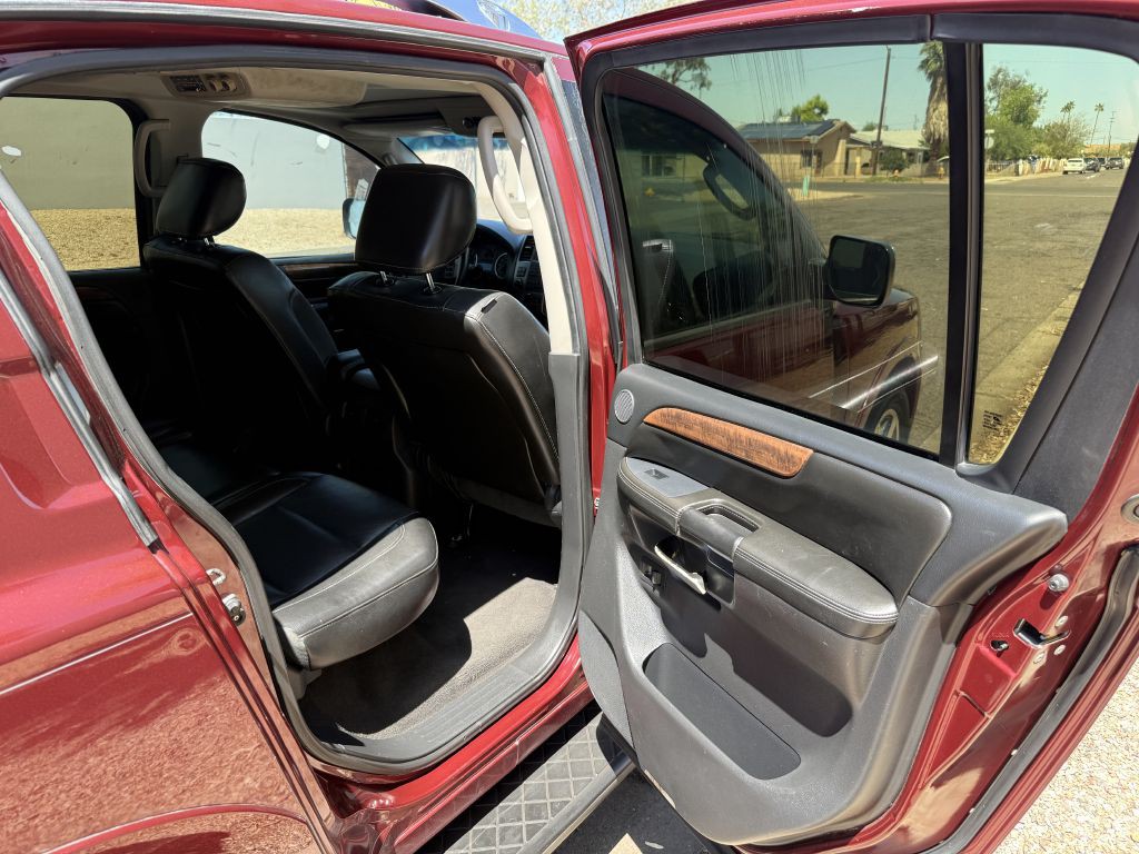 2011 Nissan Armada Image 14