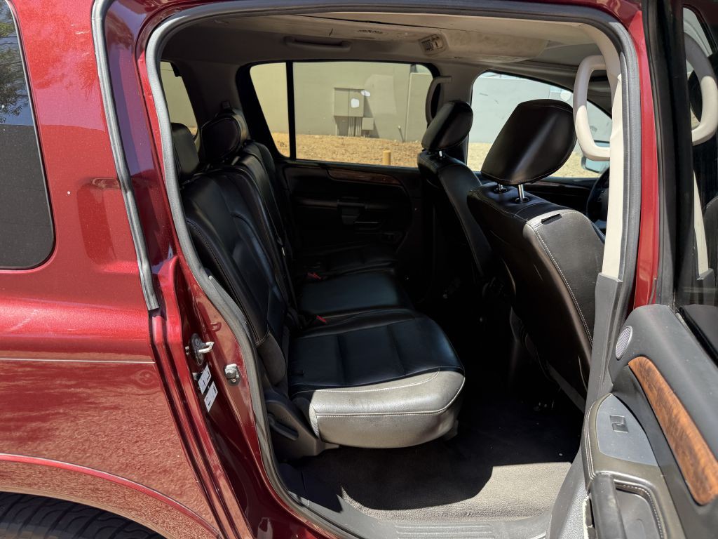 2011 Nissan Armada Image 15