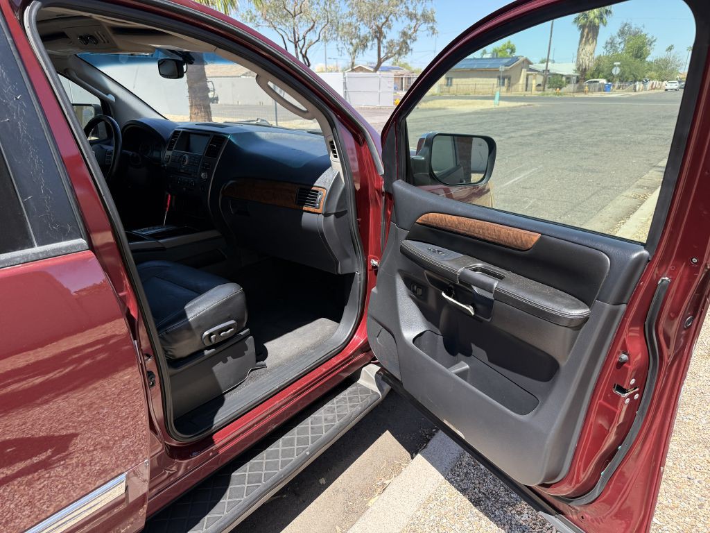 2011 Nissan Armada Image 16