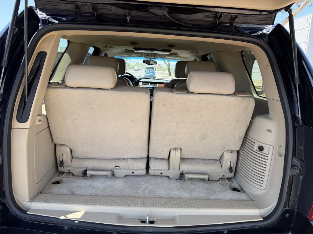 2007 Chevrolet Tahoe Image 12