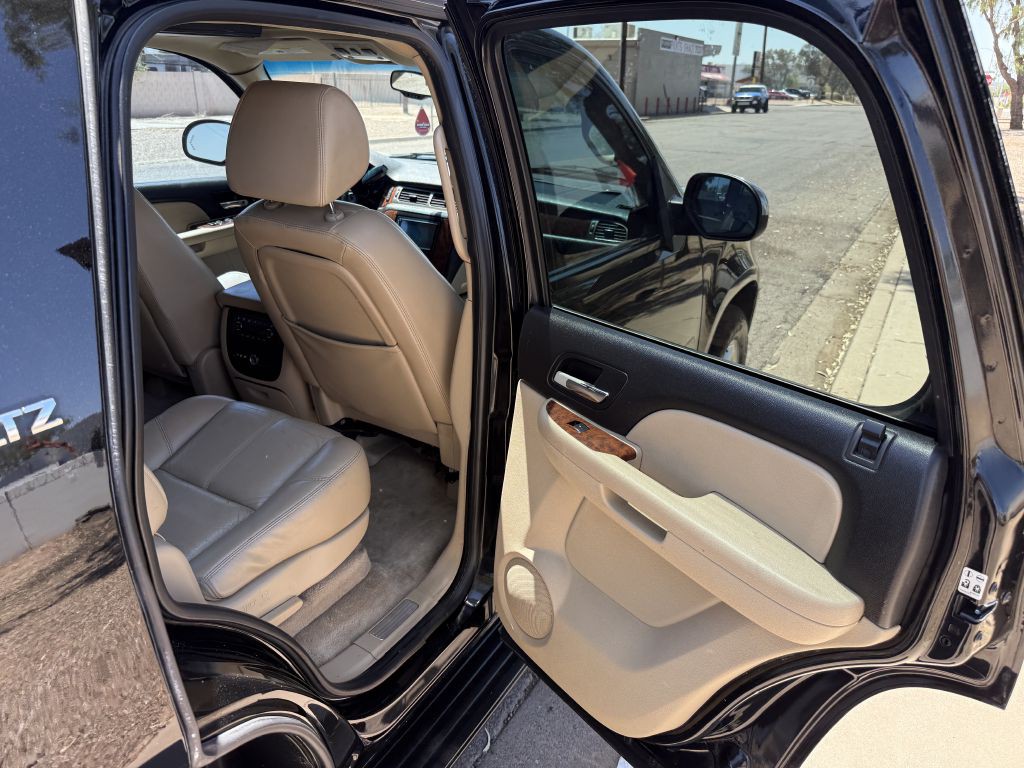 2007 Chevrolet Tahoe Image 14