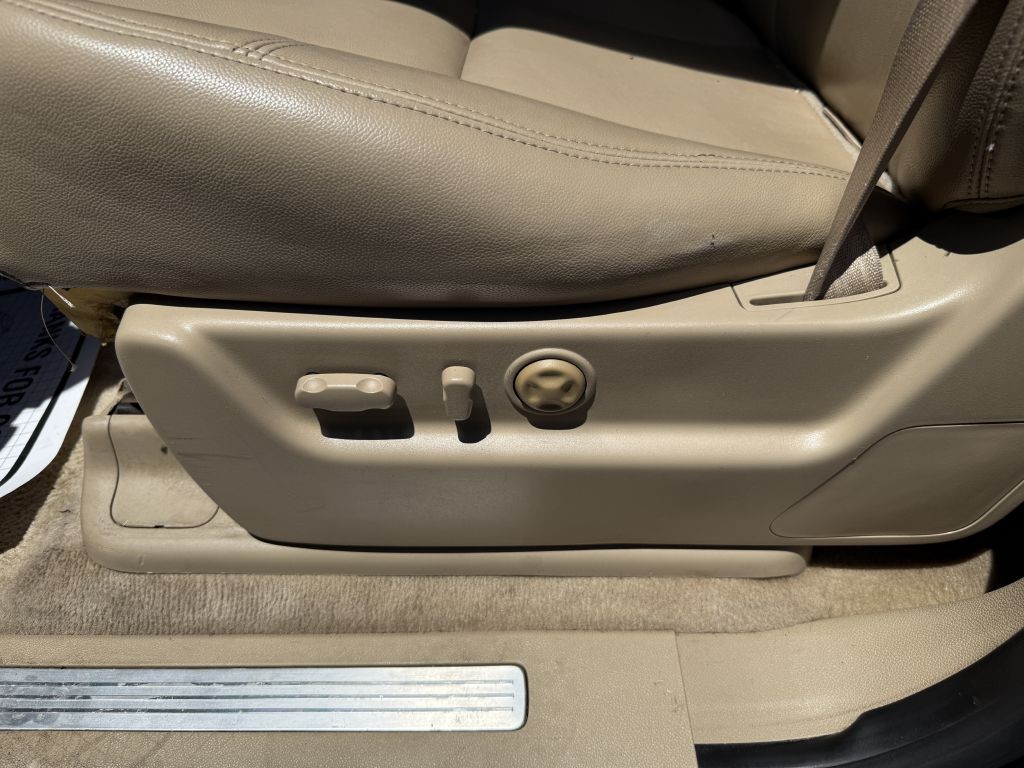2007 Chevrolet Tahoe Image 20