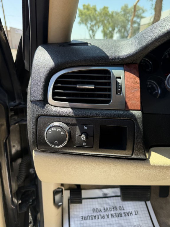 2007 Chevrolet Tahoe Image 21
