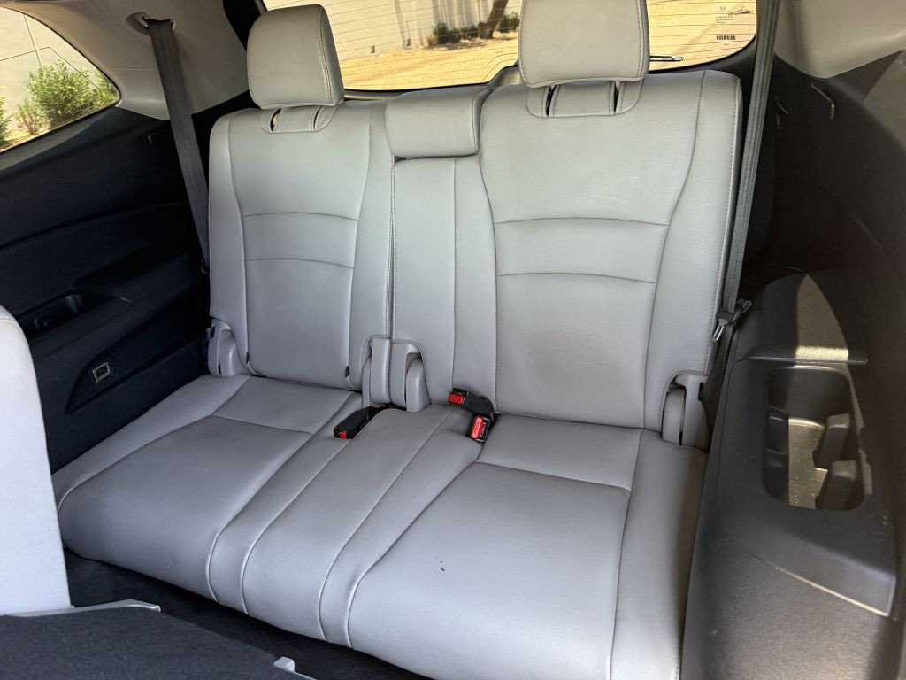 2016 Honda Pilot Image 11
