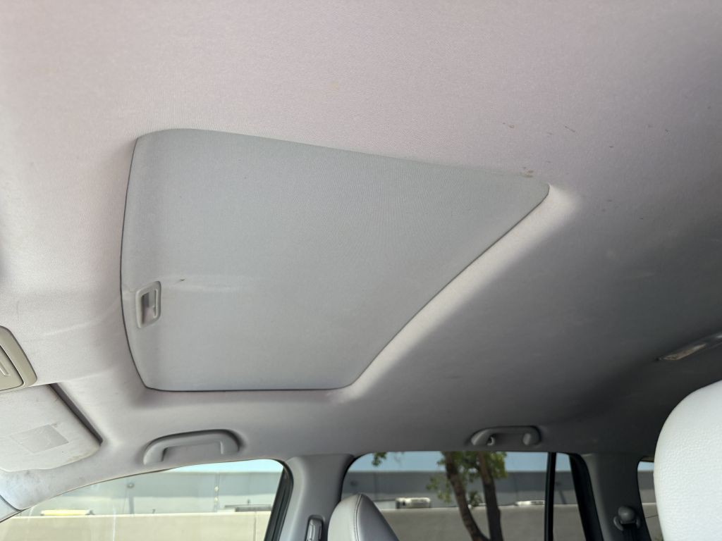 2016 Honda Pilot Image 25