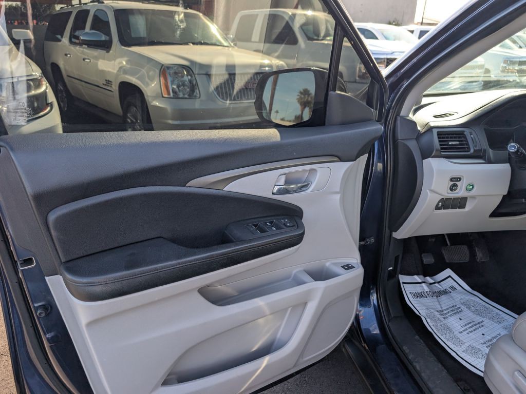 2016 Honda Pilot Image 9