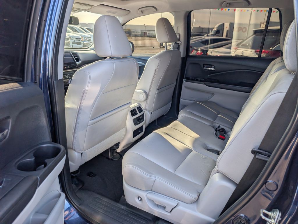 2016 Honda Pilot Image 12