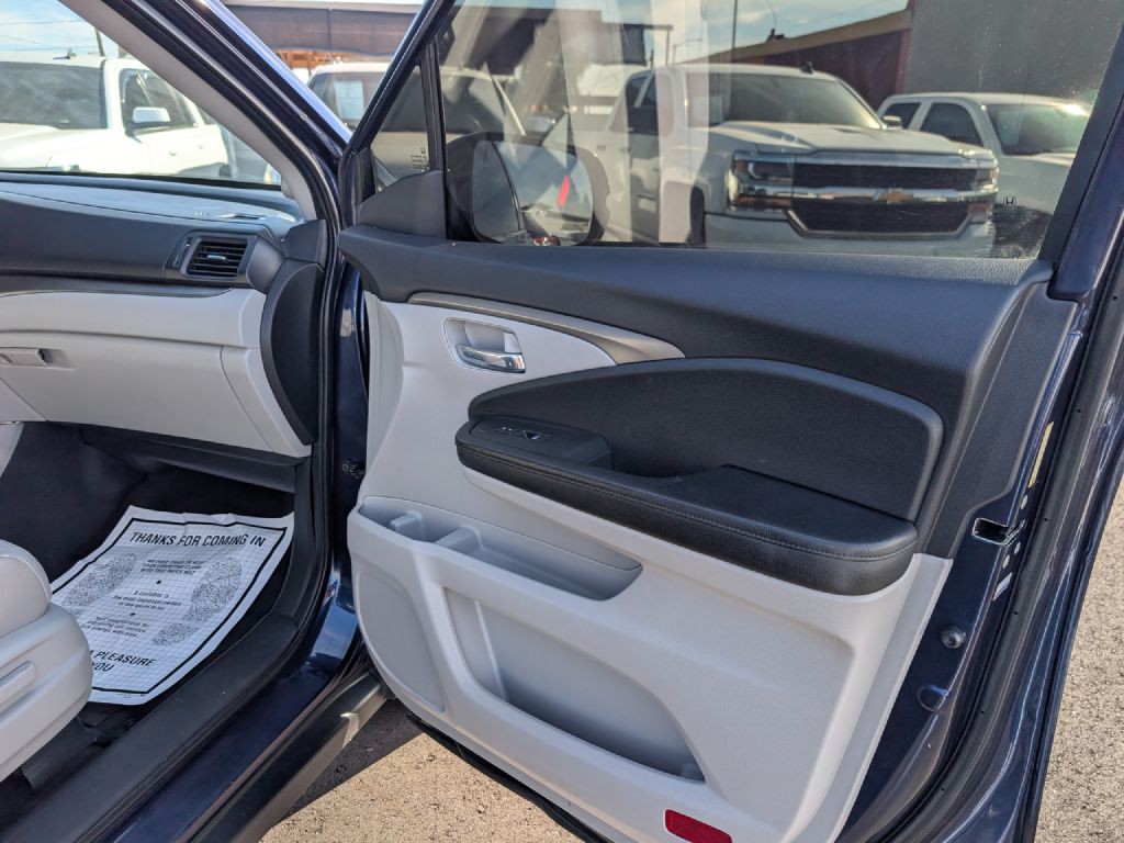 2016 Honda Pilot Image 17