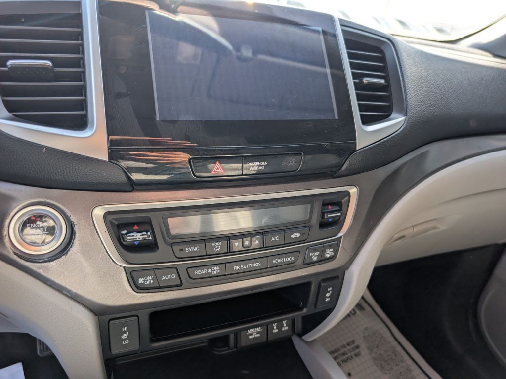 2016 Honda Pilot Image 27