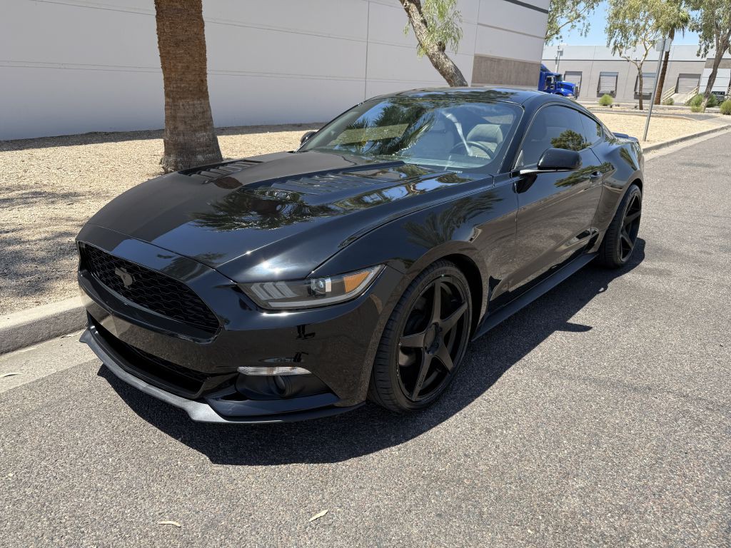 2015 Ford Mustang Image 1