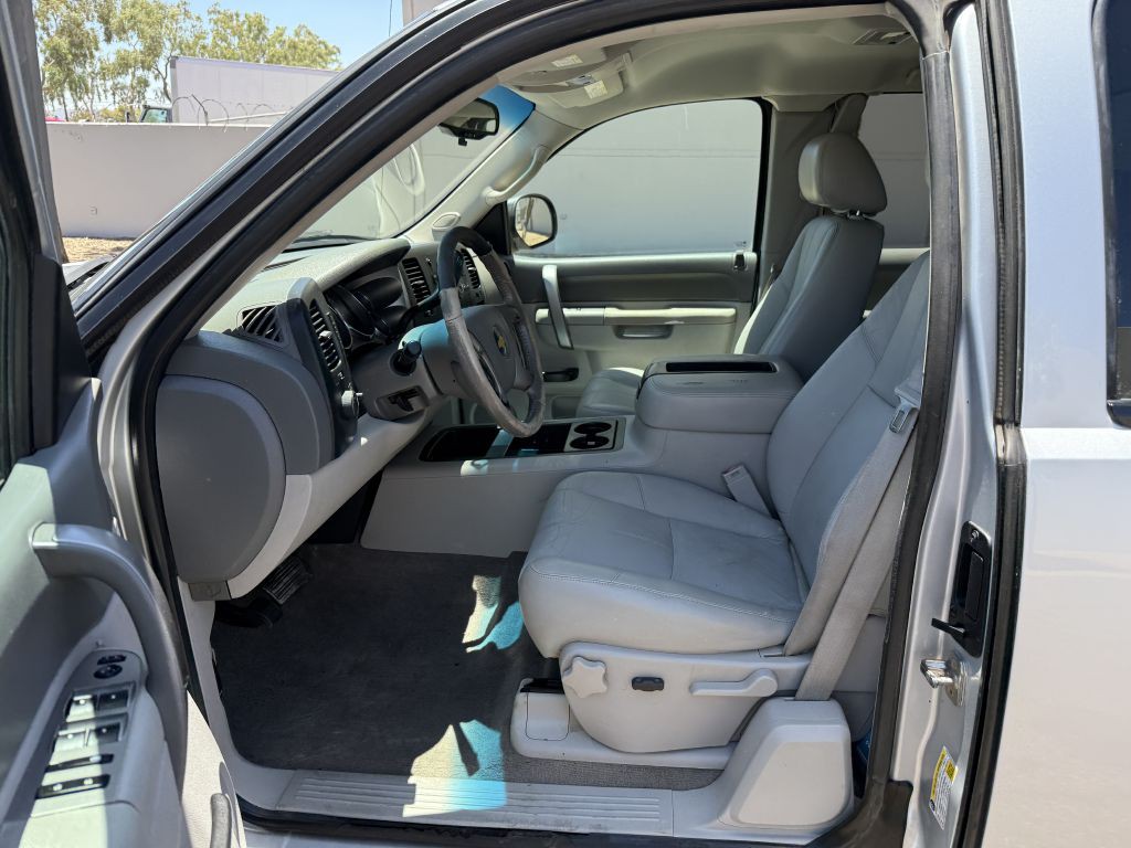 2012 Chevrolet Silverado 1500 Image 8