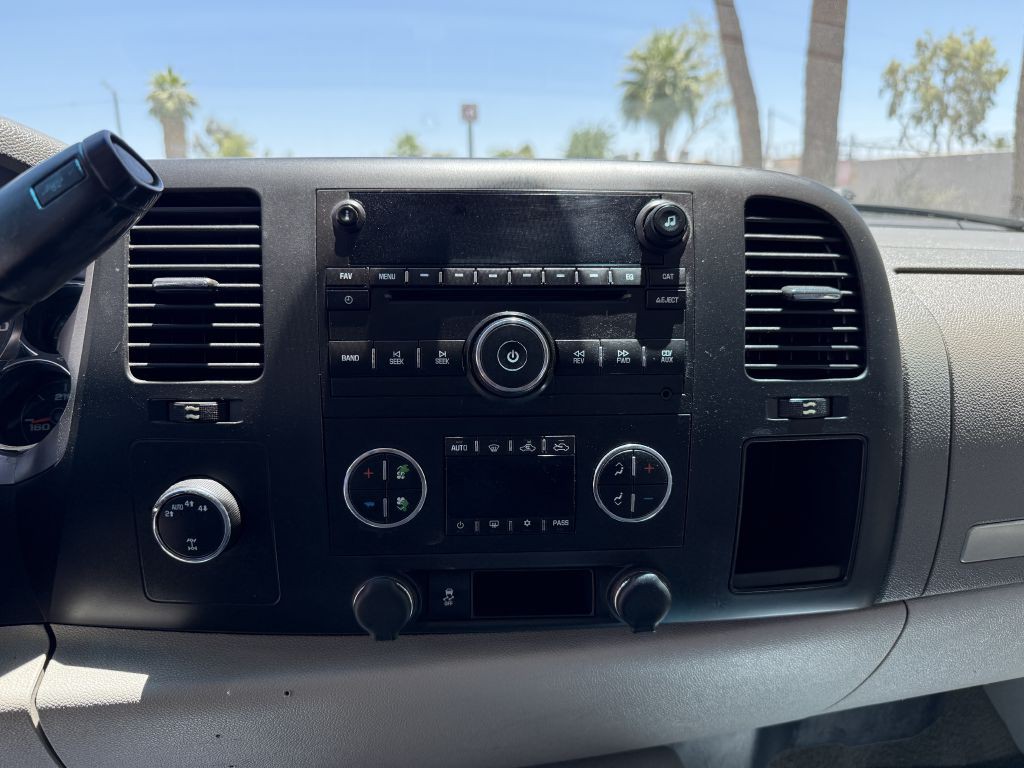 2012 Chevrolet Silverado 1500 Image 21