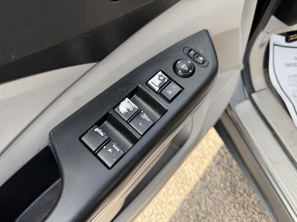 2012 Honda CR-V Image 17
