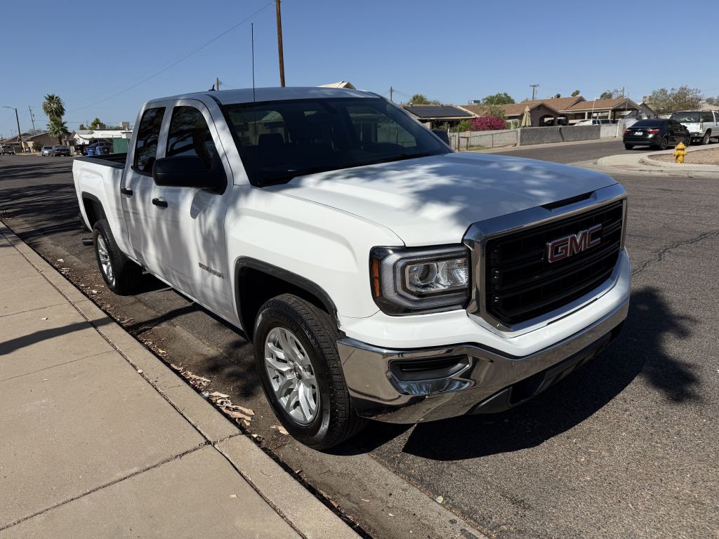 2017 GMC Sierra Image 3