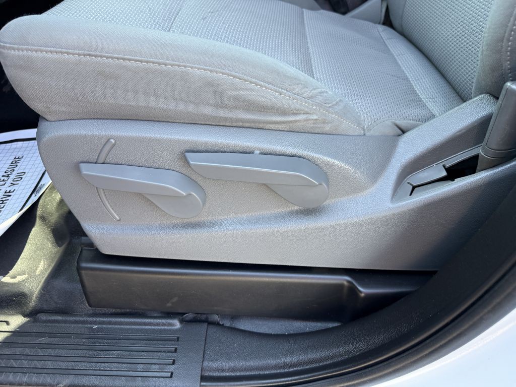 2017 GMC Sierra Image 17
