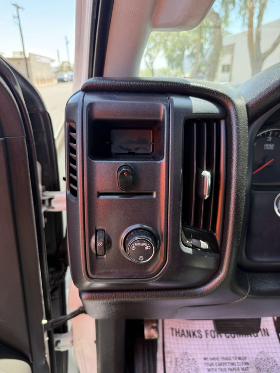 2017 Chevrolet Silverado 1500 Image 17