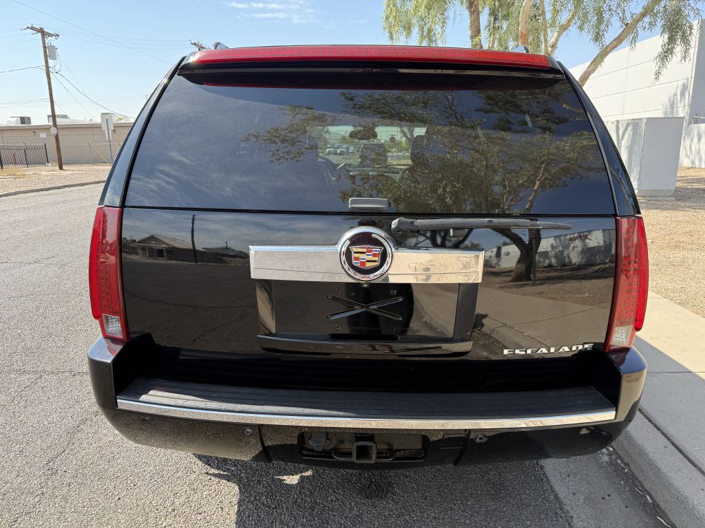 2007 Cadillac Escalade Image 5