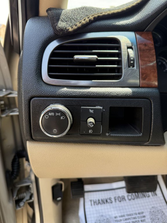 2007 Chevrolet Tahoe Image 22