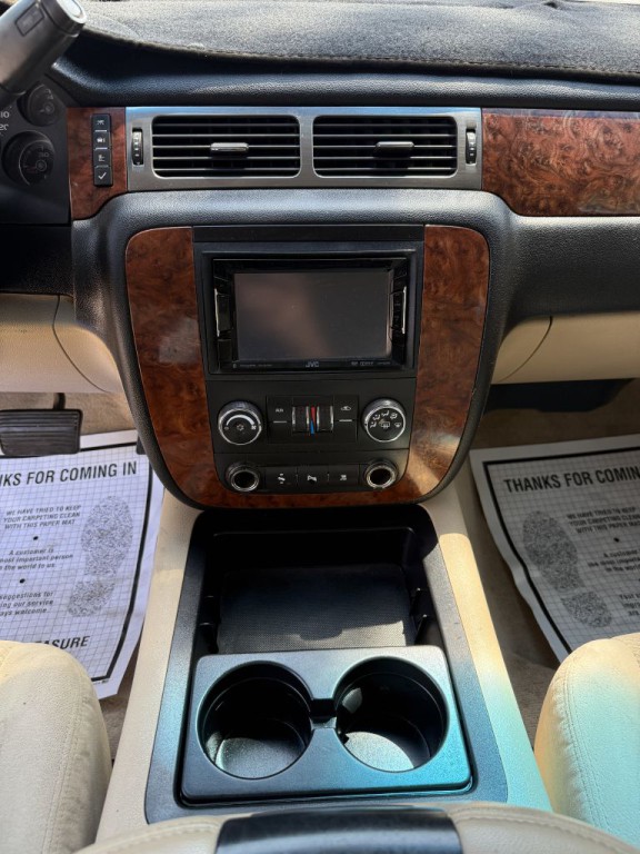 2007 Chevrolet Tahoe Image 24