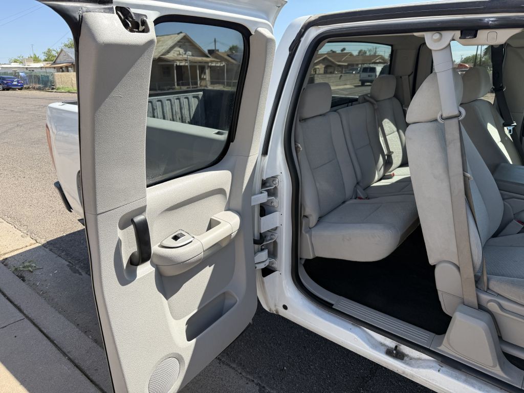 2007 Chevrolet Silverado 1500 Image 11