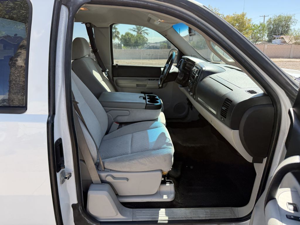 2007 Chevrolet Silverado 1500 Image 14