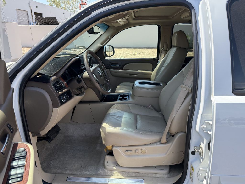 2007 GMC Yukon Image 8