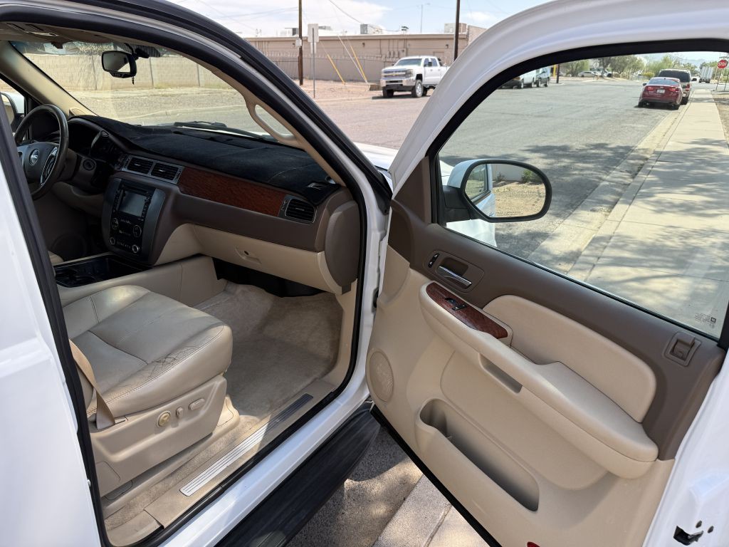2007 GMC Yukon Image 16