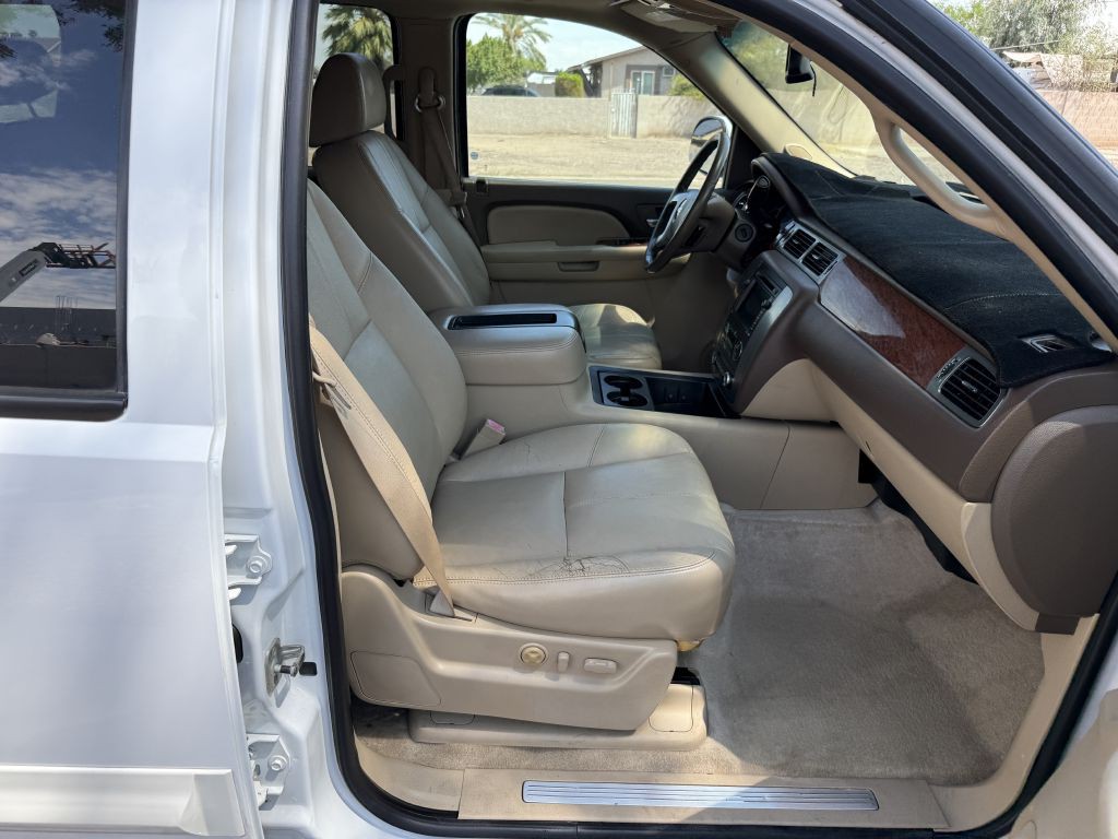 2007 GMC Yukon Image 17
