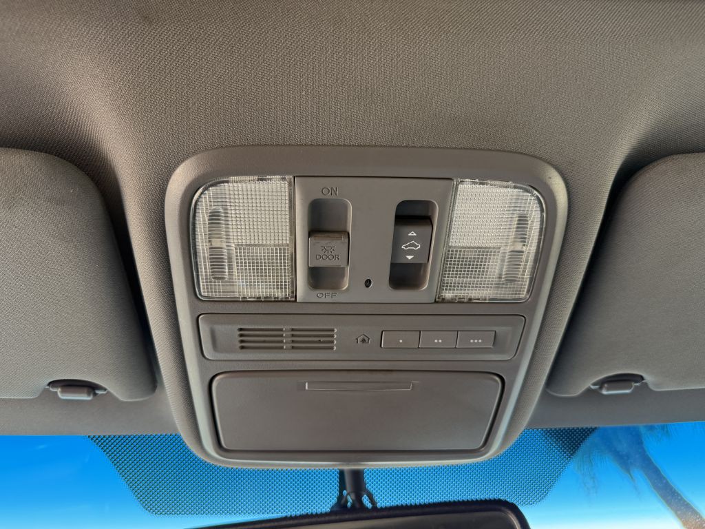 2011 Honda Pilot Image 24