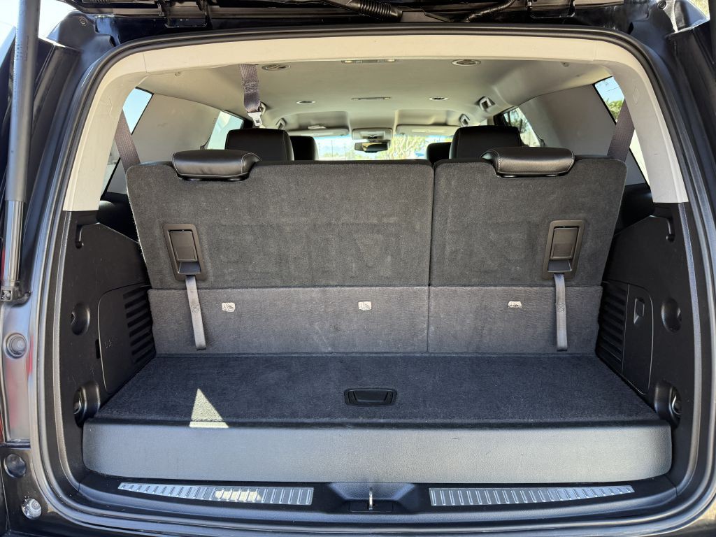 2016 Chevrolet Tahoe Image 12