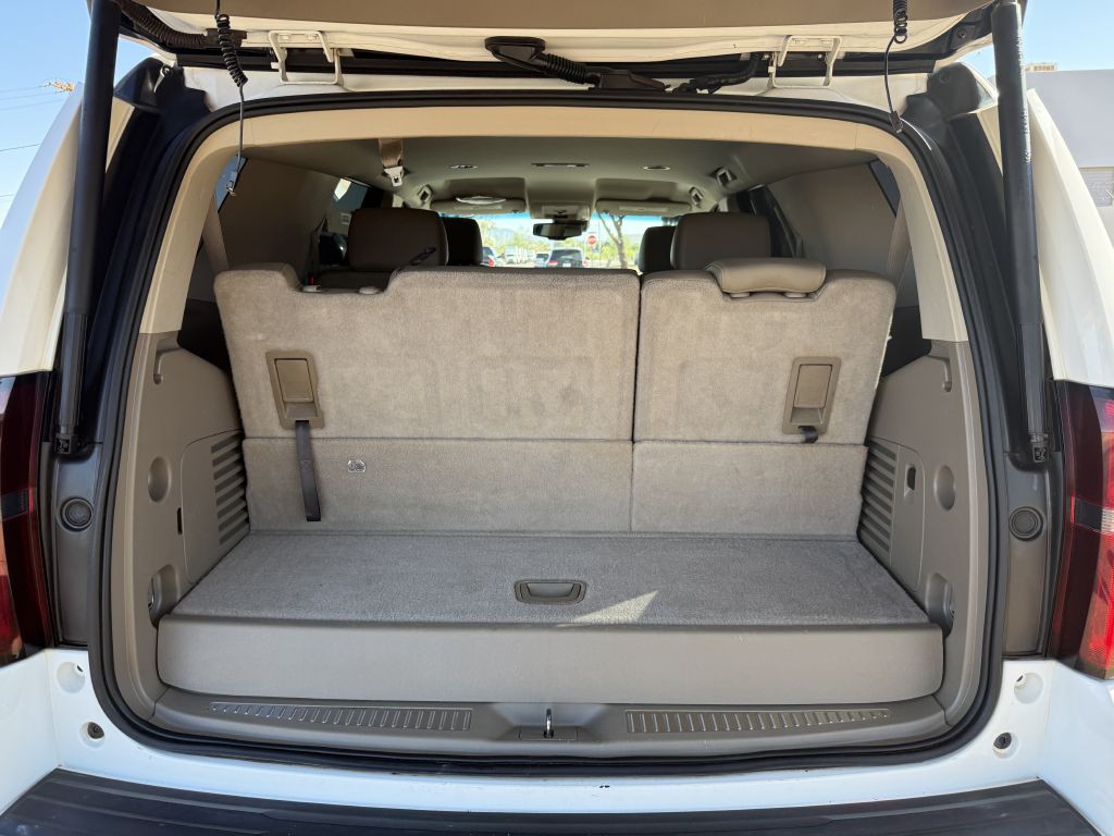 2015 Chevrolet Tahoe Image 12