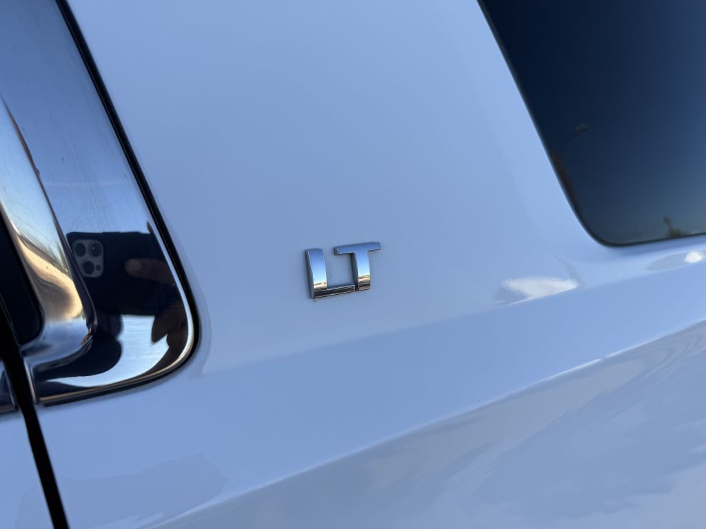 2015 Chevrolet Tahoe Image 18