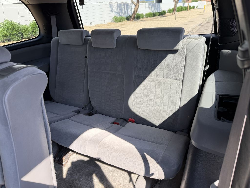 2009 Toyota Sequoia Image 11
