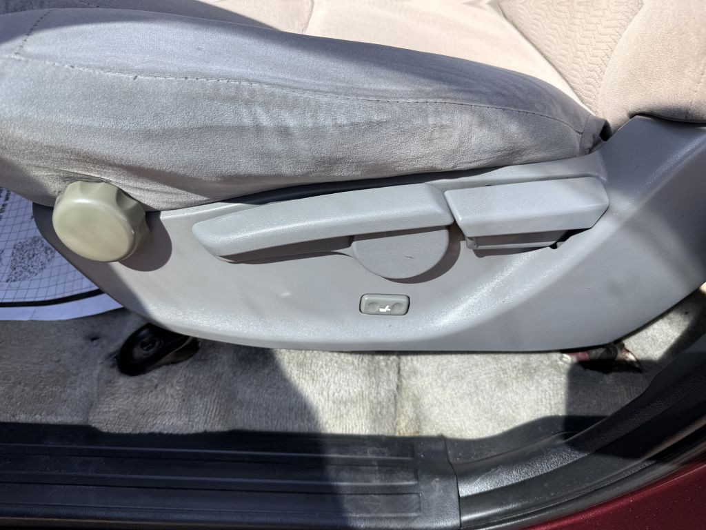 2009 Toyota Sequoia Image 21