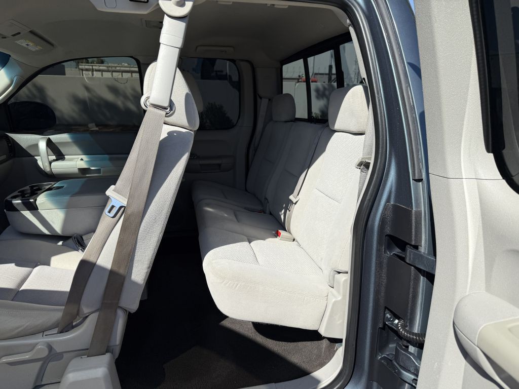 2007 Chevrolet Silverado 1500 Image 10