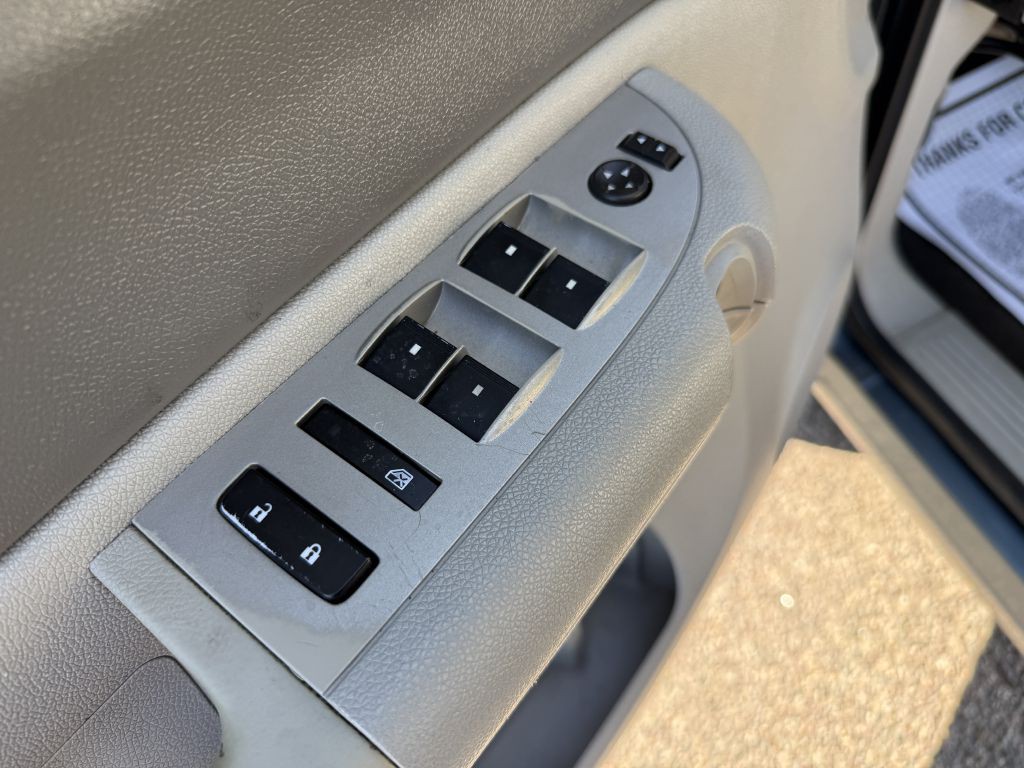 2007 Chevrolet Silverado 1500 Image 16