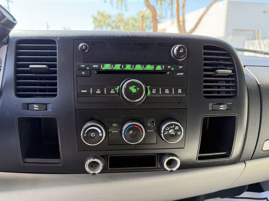 2007 Chevrolet Silverado 1500 Image 19
