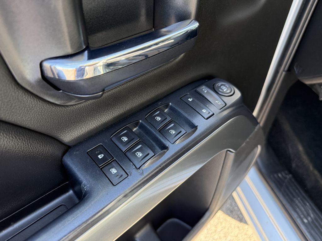 2018 Chevrolet Silverado 1500 Image 16