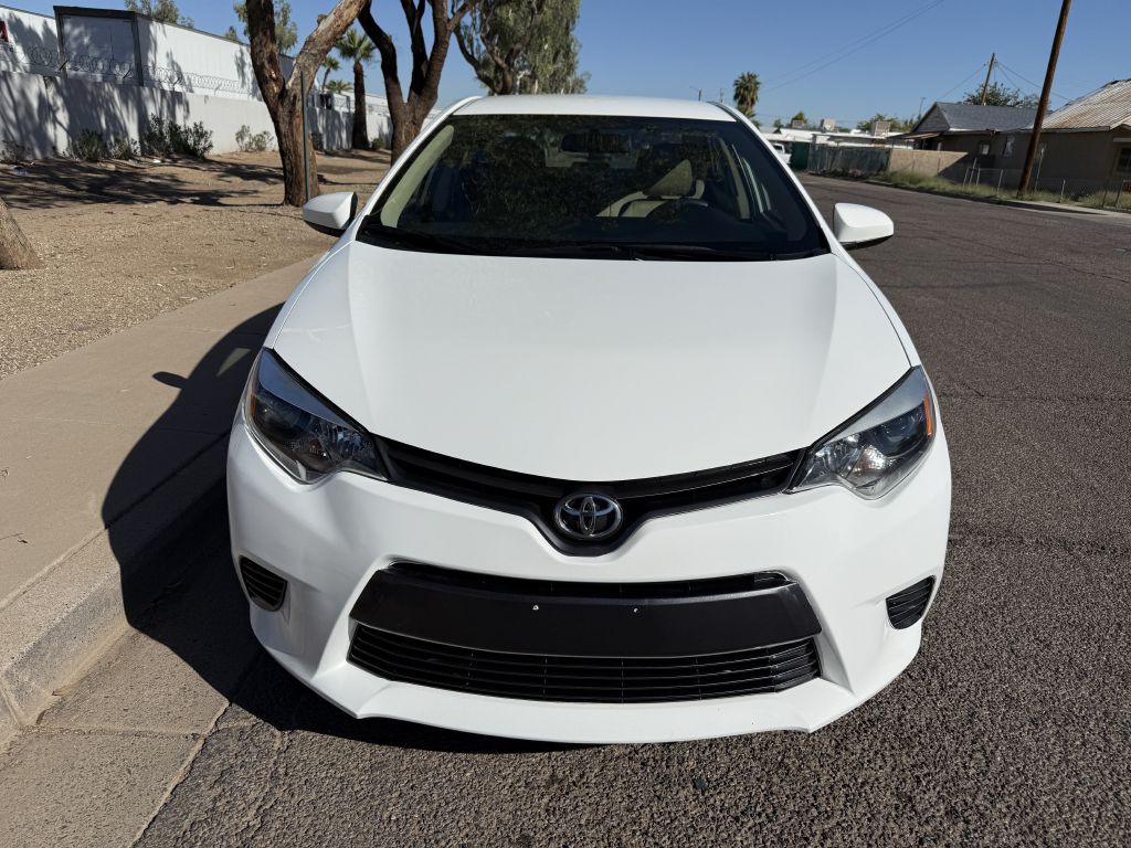 2015 Toyota Corolla Image 2