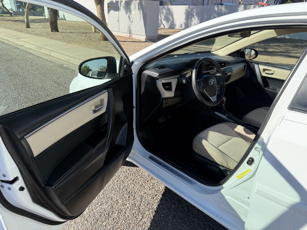 2015 Toyota Corolla Image 7