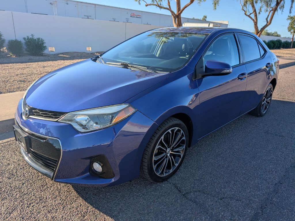 2016 Toyota Corolla Image 1