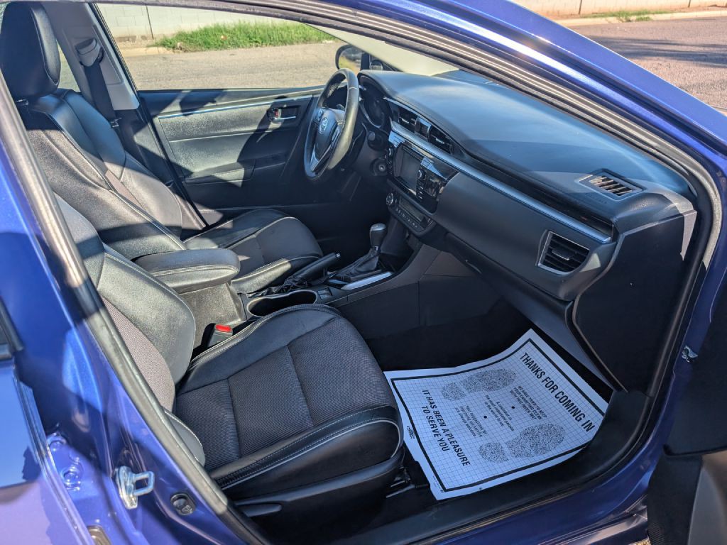 2016 Toyota Corolla Image 14