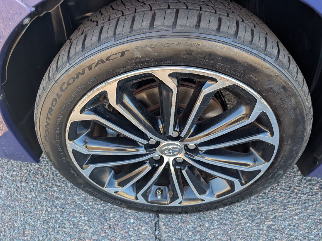 2016 Toyota Corolla Image 16